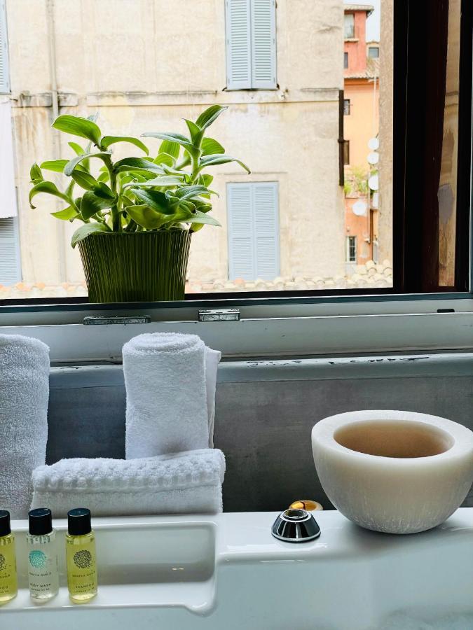 Town House Spagna- Luxury With Jacuzzi Bath Pensionat Rom