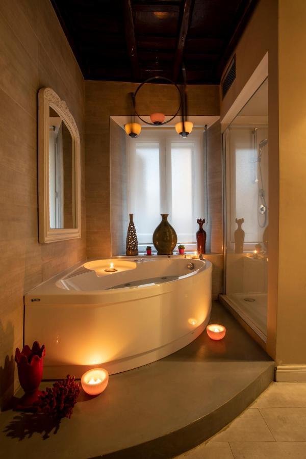 Town House Spagna- Luxury With Jacuzzi Bath Pensionat *