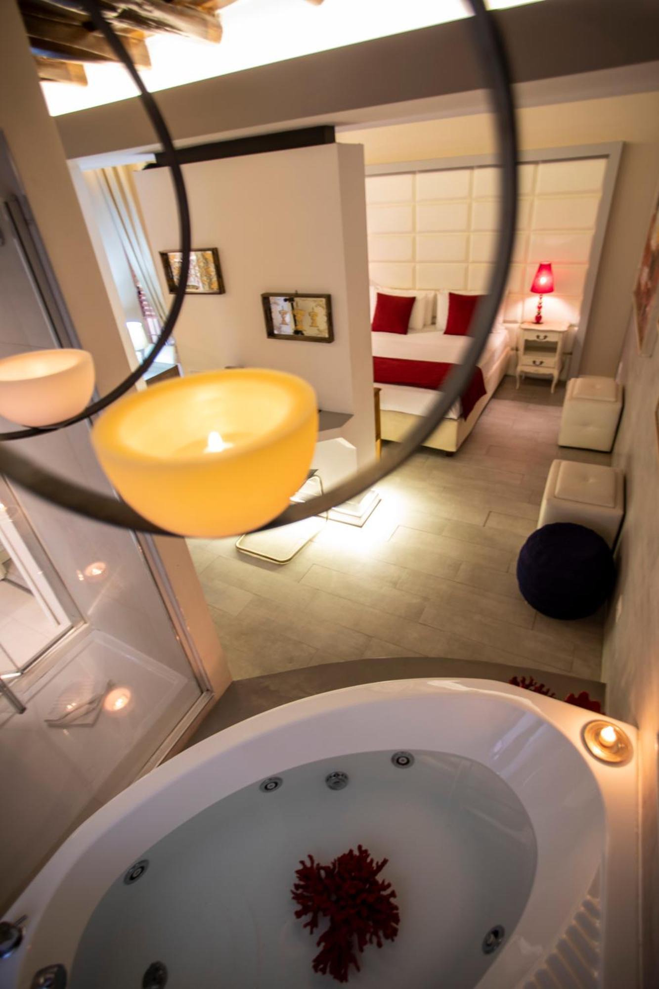 Town House Spagna- Luxury With Jacuzzi Bath Pensionat